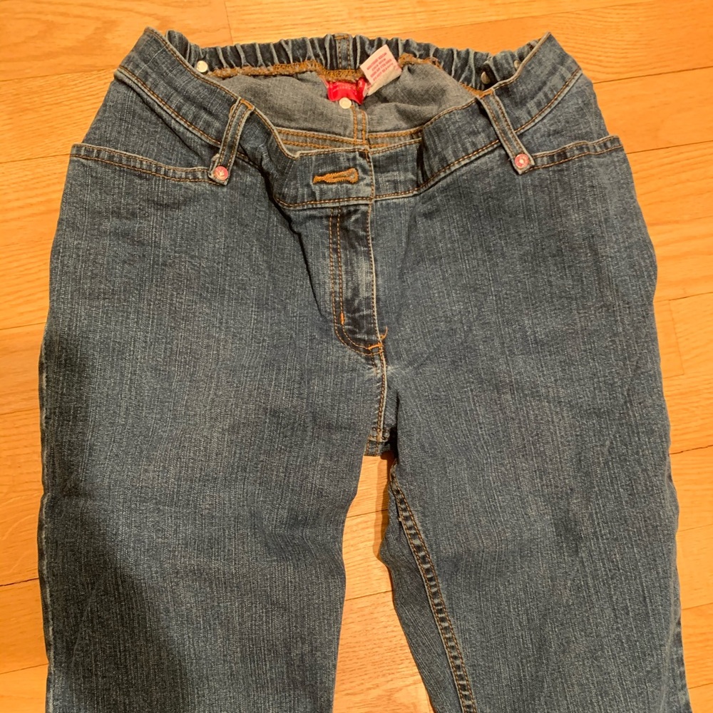 Like new maternity jeans